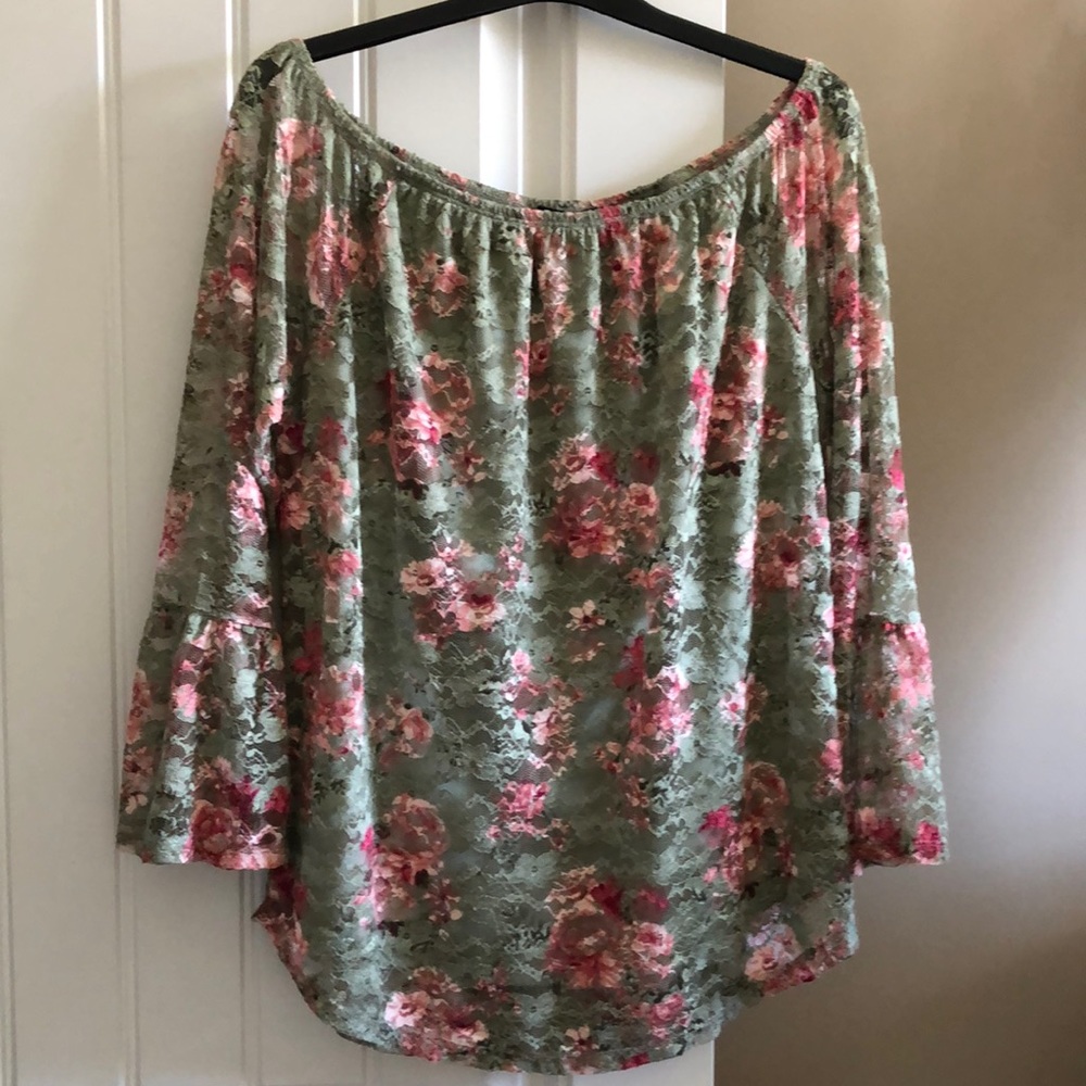 Almost Famous Lace Top